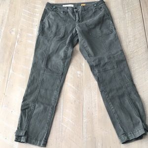 Pilcro Hyphen Chinos.